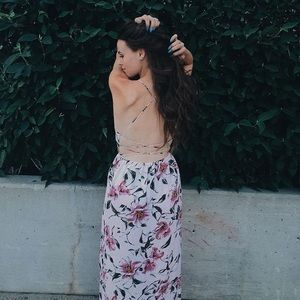 Forever 21 spring dress with open back